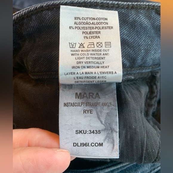 DL1961 Mara jeans. Size 26 - Picture 15 of 16